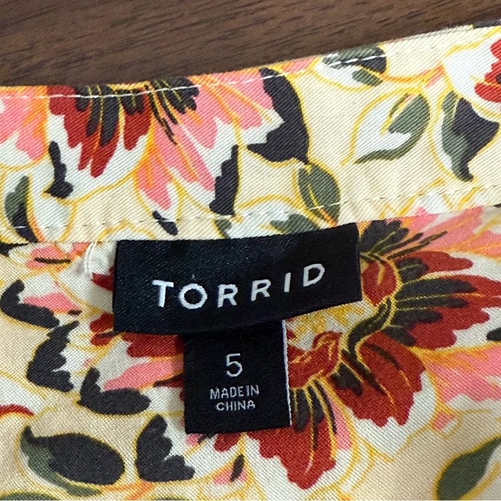Torrid Floral Boho Tunic Blouse 5 Cream Pink Fall Print Lightweight Top - Picture 5 of 7